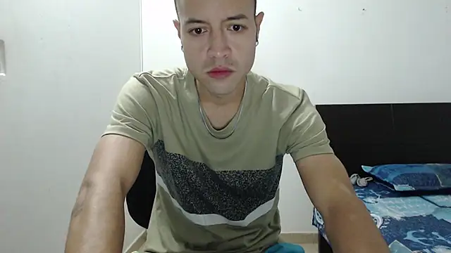 dimitriquiet05 online show from 6, 12, 2024