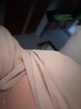 lalilamassu1 online show from 22, 2, 2026