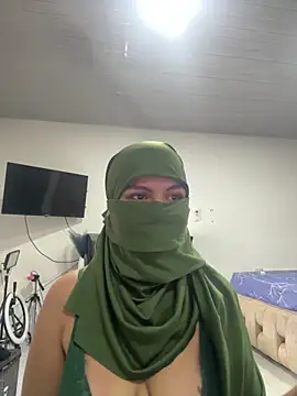 lalilamassu1 online show from 22, 3, 2025