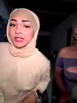 lalilamassu1 online show from 30, 9, 2025