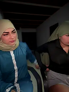 lalilamassu1 online show from 27, 9, 2025