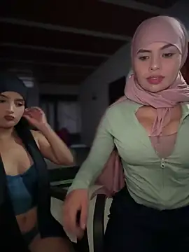 lalilamassu1 online show from 28, 4, 2026