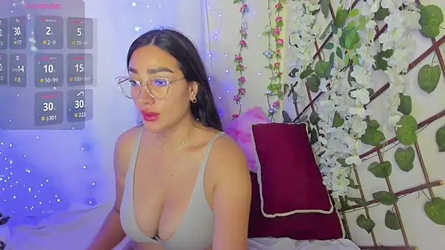 Snapshot of zara41 chatting on 13, 5, 2026 zara41 online show from 13, 5, 2026