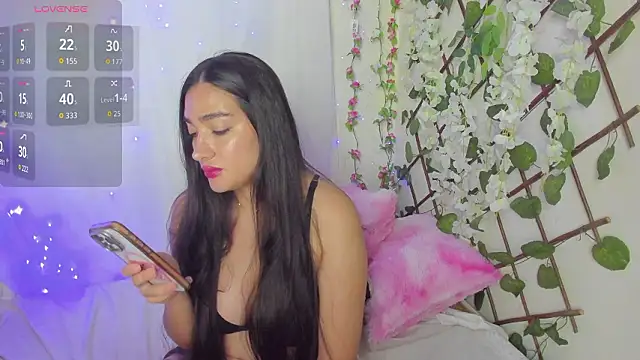 zara41 online show from 11, 3, 2026