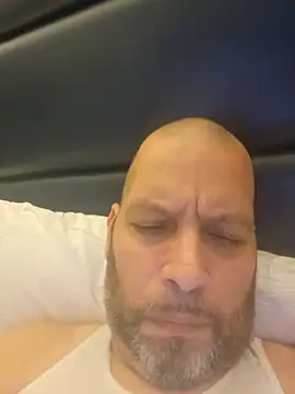 Just2much online show from 7, 5, 2026