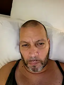 Just2much online show from 15, 10, 2025