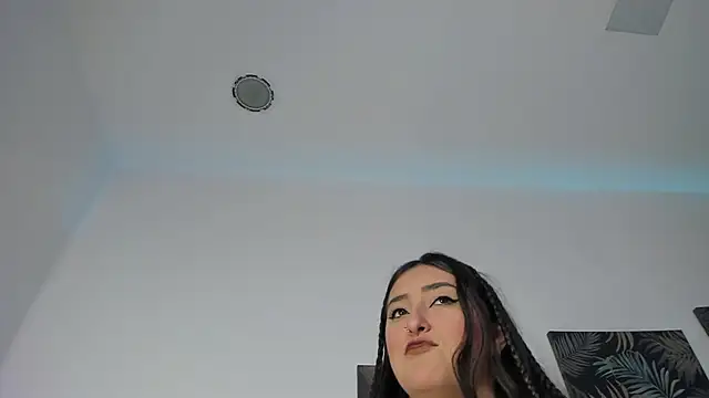 Kathia Morelli online show from 25, 11, 2025