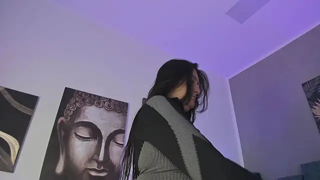 Kathia Morelli online show from 17, 4, 2026