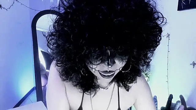 kuromi69 online show from 4, 3, 2026