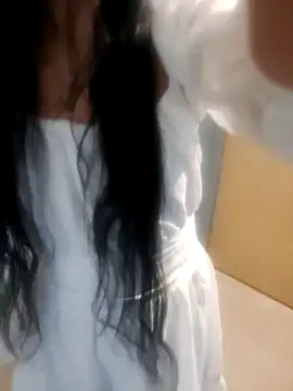 Angel Anamika online show from 6, 2, 2026