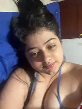 Stephania 18 online show from 17, 2, 2025