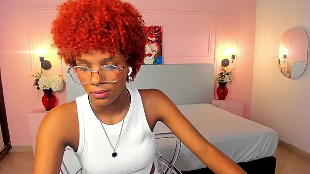 LiannaDixon online show from 4, 2, 2025