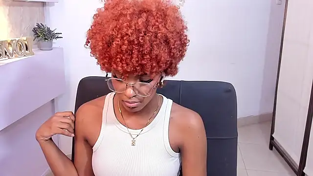 LiannaDixon online show from 3, 3, 2025