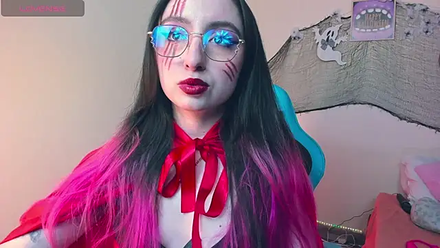 Julieta cott online show from 1, 11, 2025