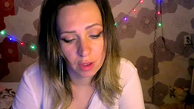 Queen Daenerys online show from 7, 10, 2025