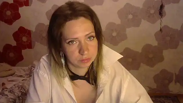 Queen Daenerys online show from 24, 9, 2025
