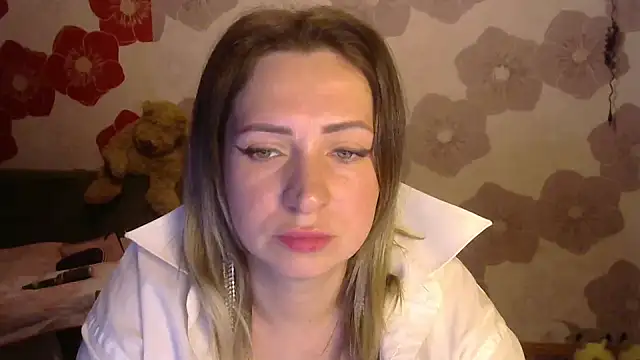 Queen Daenerys online show from 15, 9, 2025