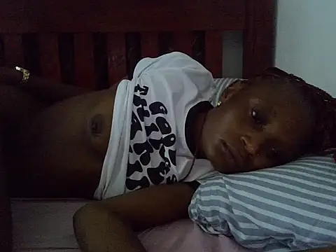 SpicyPetite online show from 7, 3, 2026