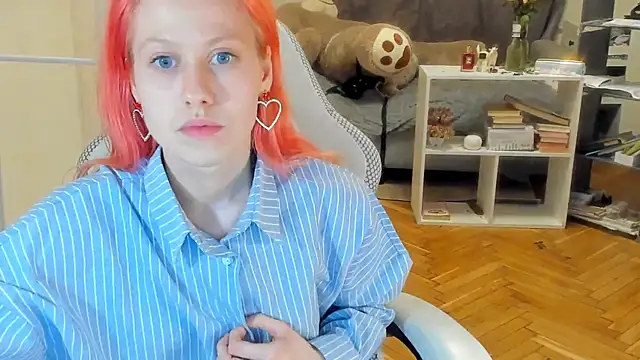 Snapshot of Silly__Milly chatting on 7, 3, 2025 Silly  Milly online show from 7, 3, 2025