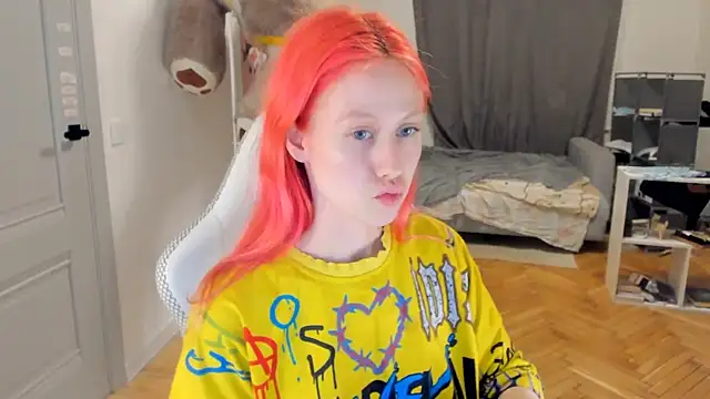 Snapshot of Silly__Milly chatting on 8, 2, 2025 Silly  Milly online show from 8, 2, 2025