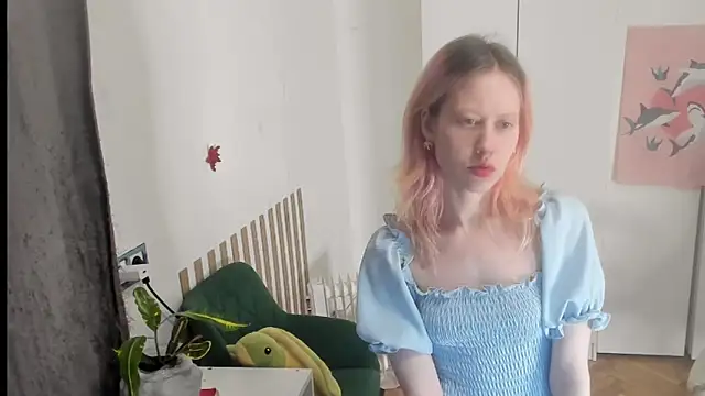 Snapshot of Silly__Milly chatting on 26, 5, 2026 Silly Milly online show from 26, 5, 2026