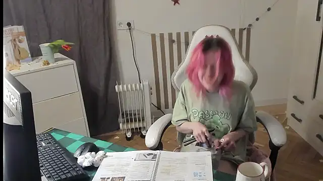 Snapshot of Silly__Milly chatting on 23, 3, 2026 Silly Milly online show from 23, 3, 2026