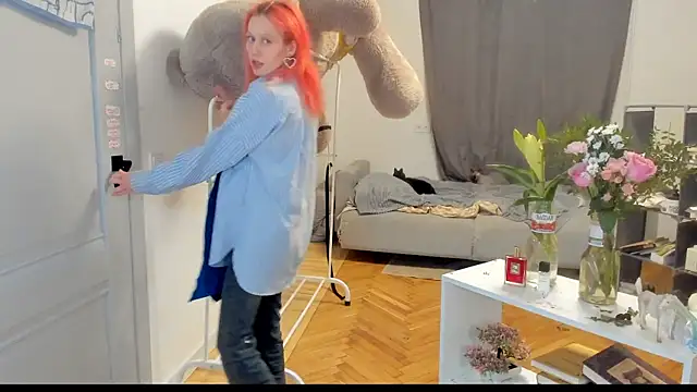 Snapshot of Silly__Milly chatting on 8, 3, 2025 Silly  Milly online show from 8, 3, 2025