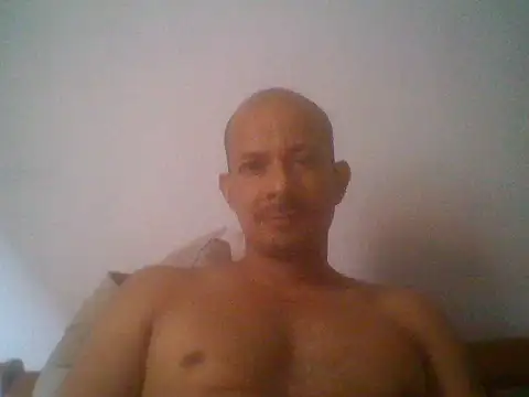 Snapshot of snoppie chatting on 4, 10, 2025 snoppie online show from 4, 10, 2025