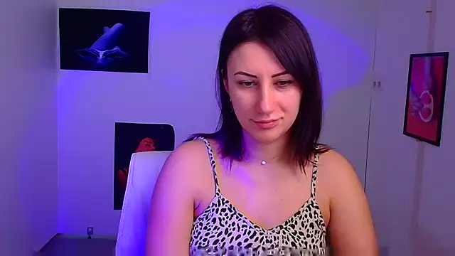 Loren Moa online show from 30, 1, 2025