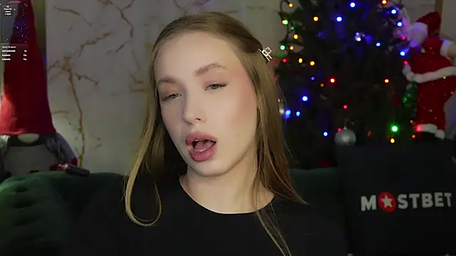 Linda054 online show from 12, 1, 2025