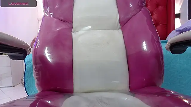 ozuna sex online show from 7, 3, 2025