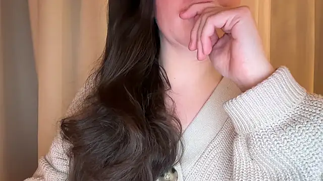 Sandysecret online show from 4, 12, 2025