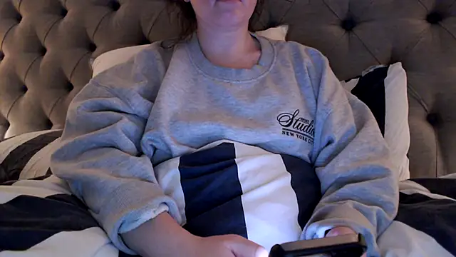 Sandysecret online show from 18, 11, 2025