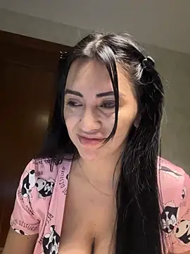 Snapshot of tamara_jay chatting on 2, 3, 2025 tamara jay online show from 2, 3, 2025