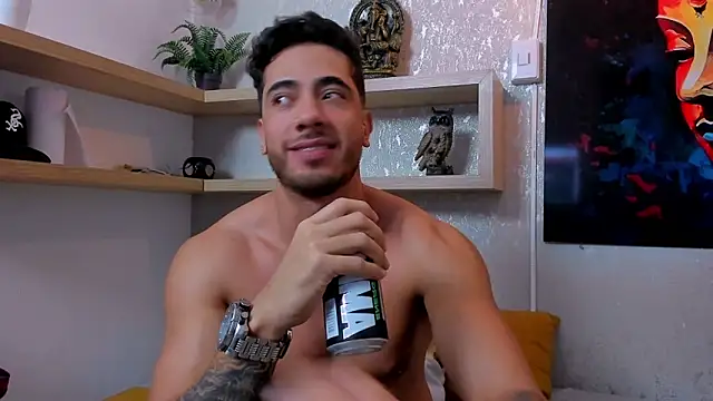 Snapshot of Nate_franco chatting on 28, 10, 2025 Nate franco online show from 28, 10, 2025