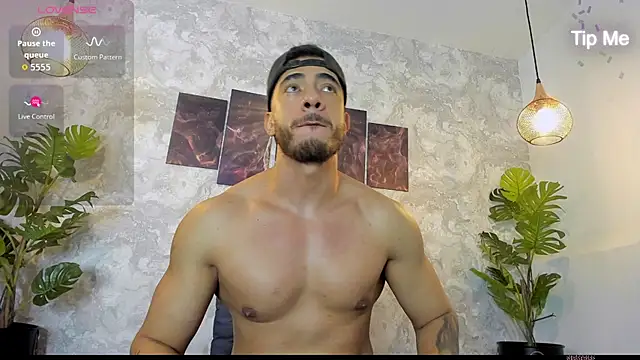 Snapshot of Nate_franco chatting on 14, 11, 2025 Nate franco online show from 14, 11, 2025