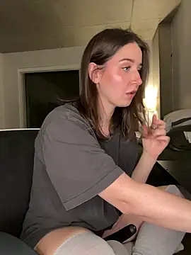 nerdynina online show from 8, 11, 2025