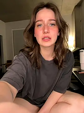 nerdynina online show from 24, 11, 2025