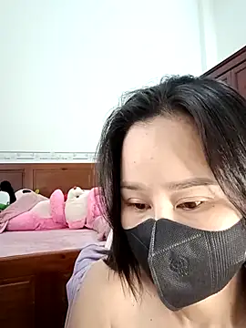    Erin    online show from 28, 3, 2026