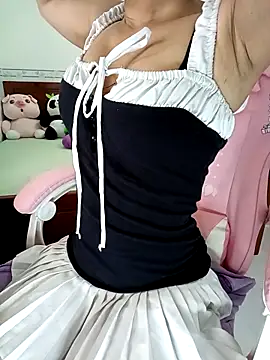 Snapshot of ___Erin___ chatting on 20, 10, 2025 Erin online show from 20, 10, 2025