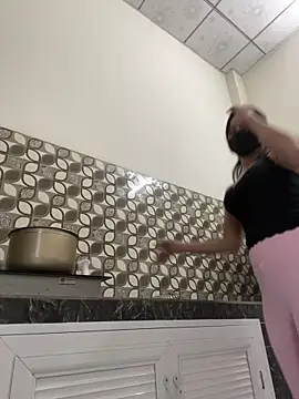    Erin    online show from 22, 2, 2026