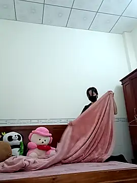    Erin    online show from 7, 4, 2026