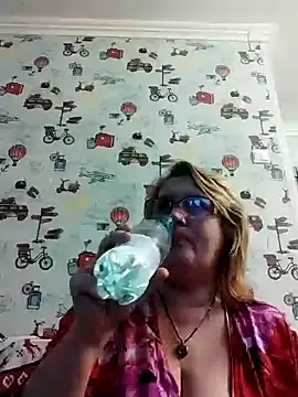 Snapshot of Forest-Lady chatting on 9, 3, 2025 Forest-Lady online show from 9, 3, 2025