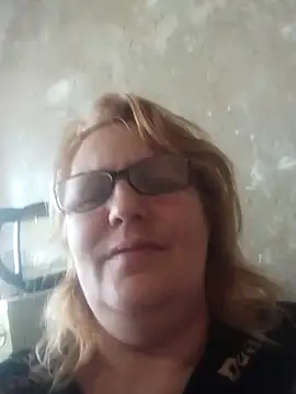 Forest-Lady online show from 18, 4, 2026