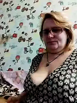 Snapshot of Forest-Lady chatting on 13, 3, 2025 Forest-Lady online show from 13, 3, 2025
