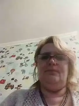 Snapshot of Forest-Lady chatting on 24, 2, 2025 Forest-Lady online show from 24, 2, 2025