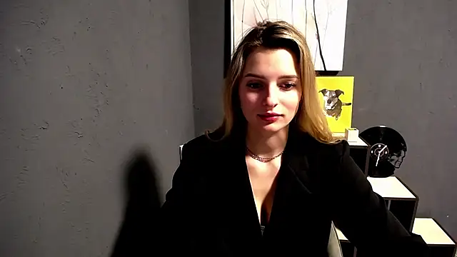 lady olivia  online show from 14, 2, 2026