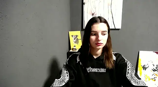 lady olivia  online show from 18, 1, 2025