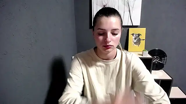 lady olivia  online show from 8, 10, 2025