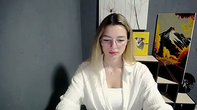 lady olivia  online show from 9, 7, 2026